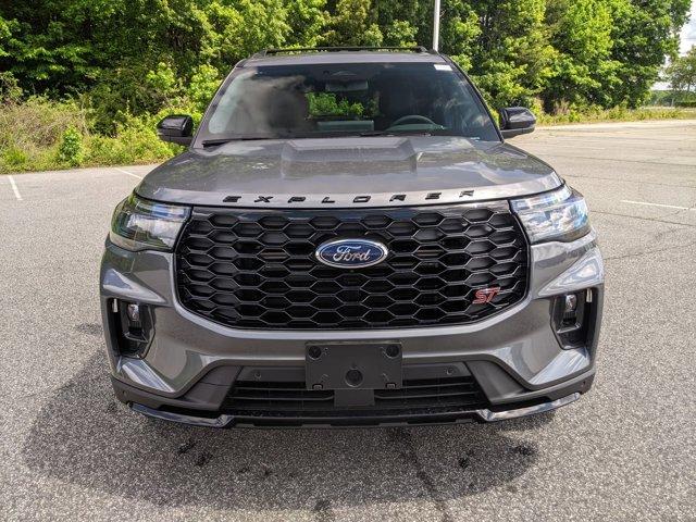 new 2025 Ford Explorer car, priced at $52,697