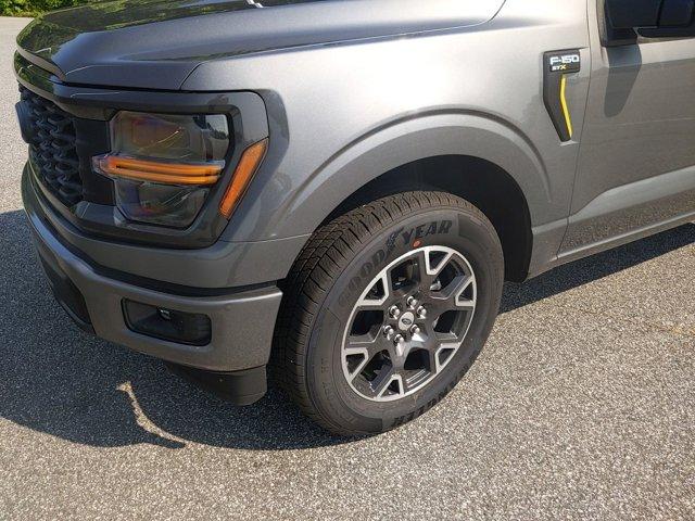 new 2025 Ford F-150 car, priced at $45,411