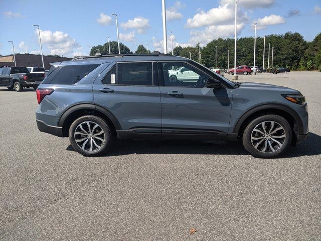 new 2025 Ford Explorer car, priced at $45,800