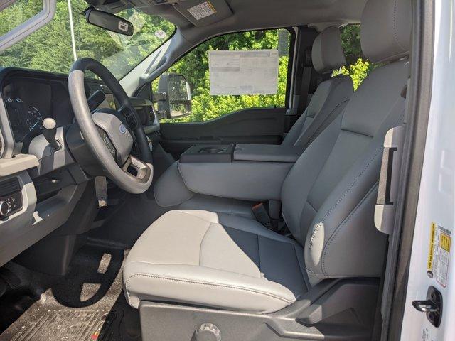 new 2025 Ford F-250 car, priced at $61,177