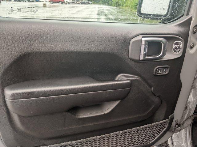 used 2020 Jeep Gladiator car, priced at $27,900