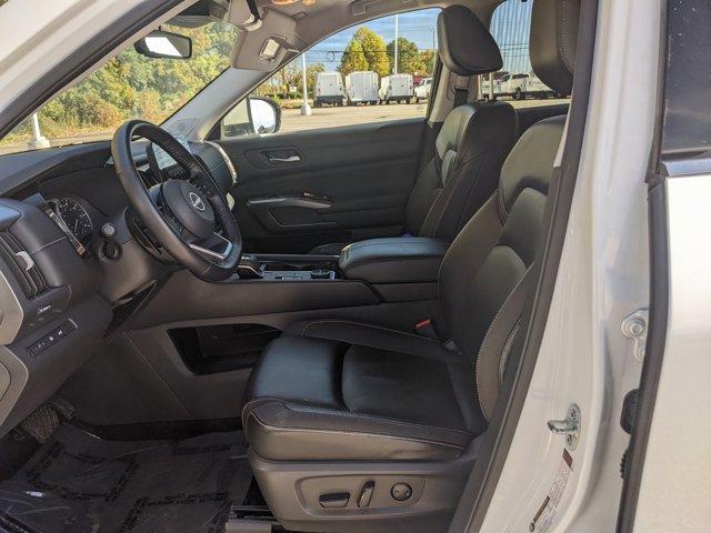 used 2023 Nissan Pathfinder car, priced at $30,900