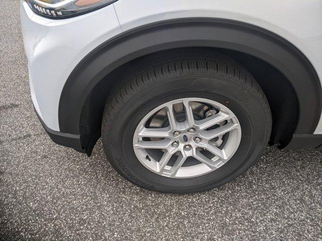 new 2025 Ford Explorer car, priced at $38,543