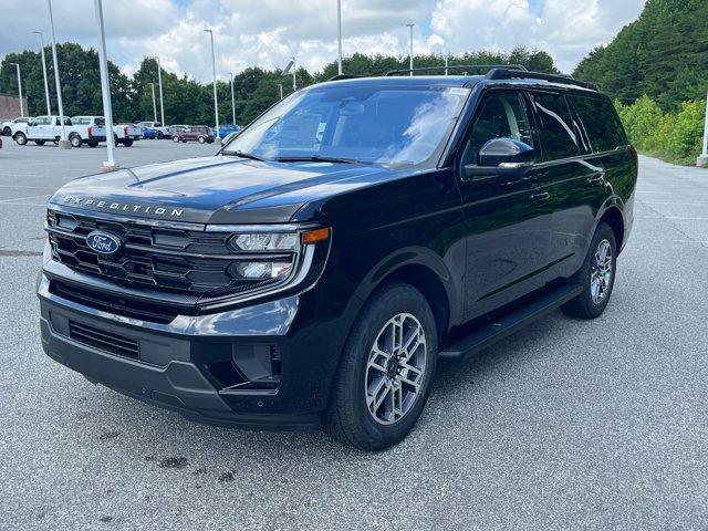 new 2025 Ford Expedition car, priced at $72,150