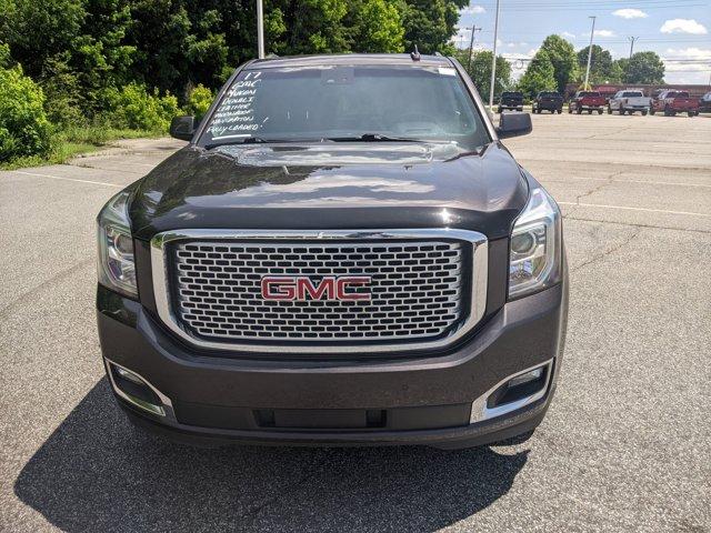 used 2017 GMC Yukon car, priced at $25,500