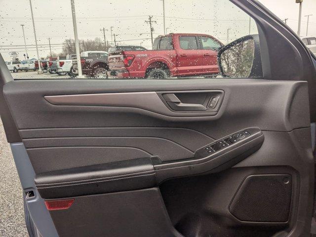 used 2023 Ford Escape car, priced at $22,900