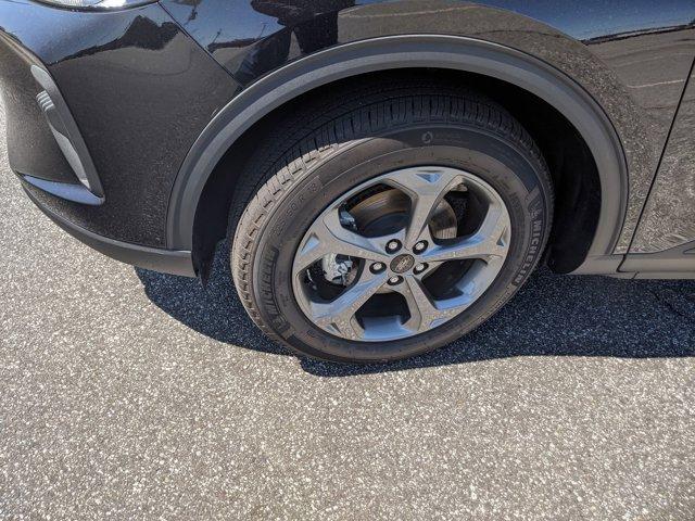 new 2025 Ford Escape car, priced at $29,600