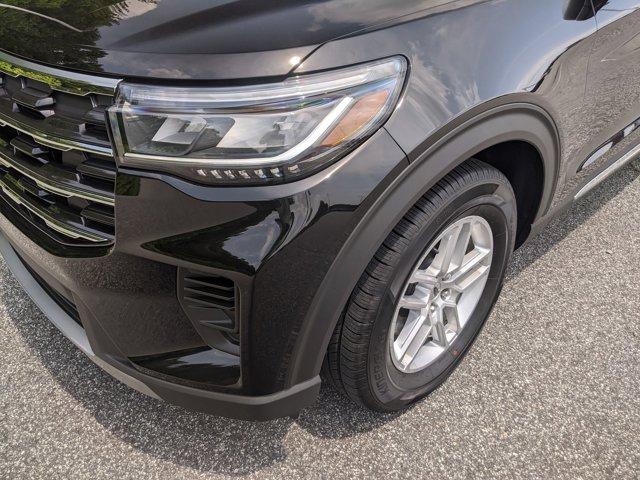 new 2025 Ford Explorer car, priced at $35,840