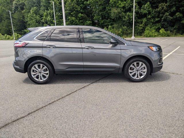new 2024 Ford Edge car, priced at $39,402