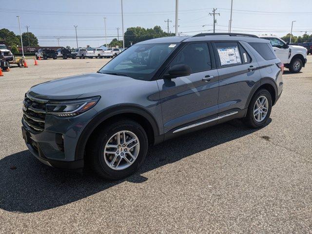 new 2025 Ford Explorer car, priced at $42,160