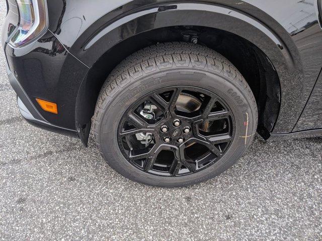 new 2025 Ford Maverick car, priced at $40,323