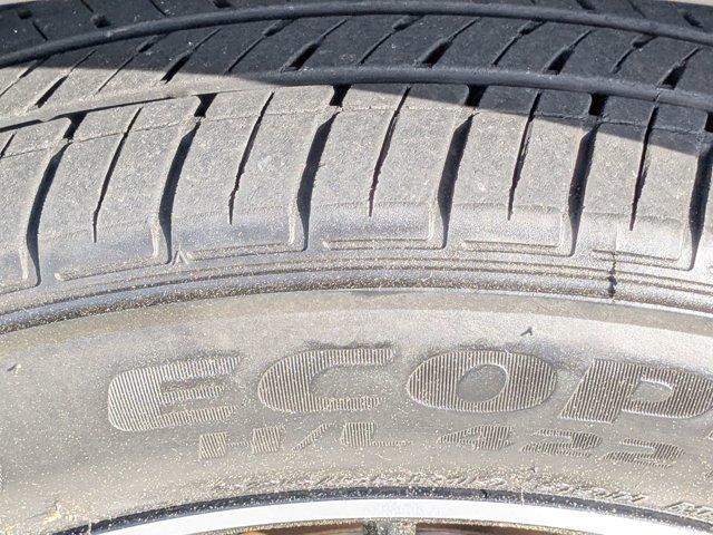used 2022 Ford Escape car, priced at $28,900