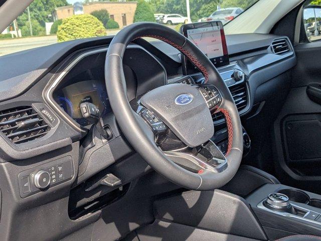 used 2022 Ford Escape car, priced at $28,900