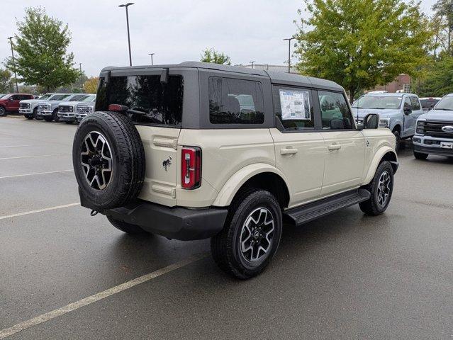 new 2025 Ford Bronco car, priced at $52,965