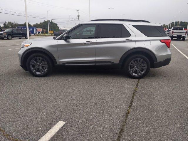 new 2024 Ford Explorer car, priced at $40,762