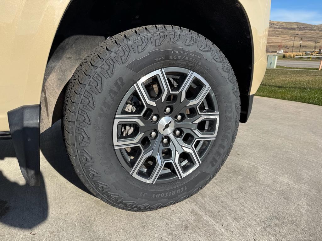 used 2023 Chevrolet Colorado car, priced at $40,000