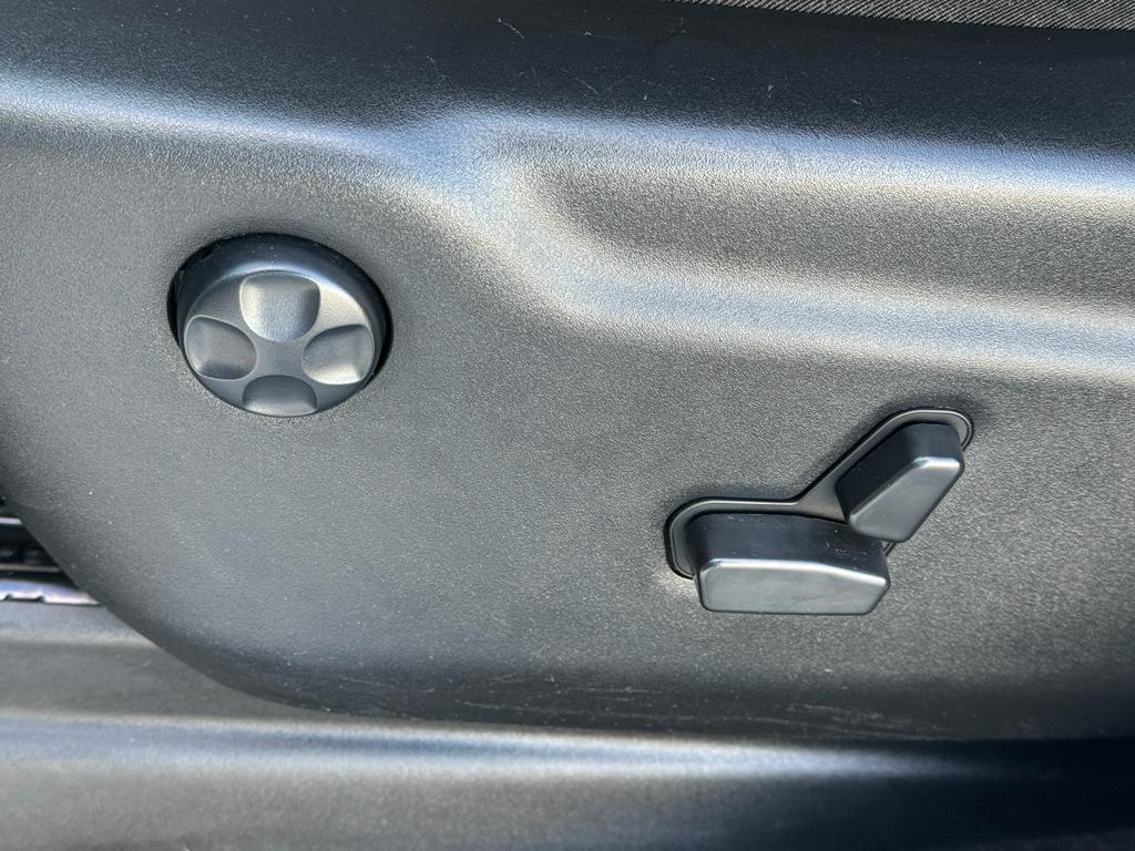 used 2022 Jeep Grand Cherokee car, priced at $24,870