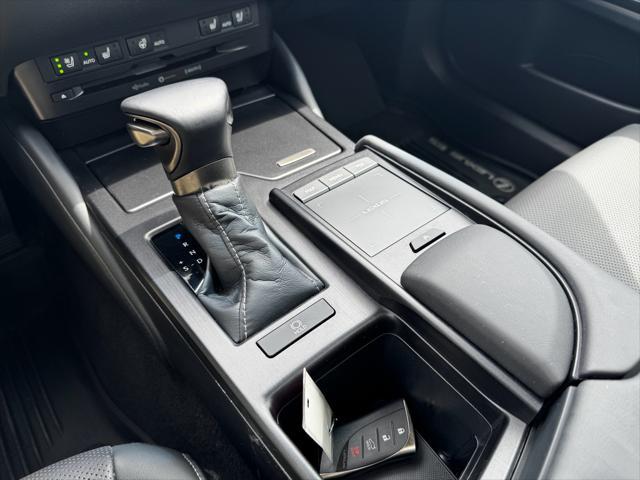 used 2019 Lexus ES 350 car, priced at $33,000