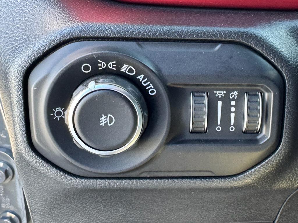 used 2020 Jeep Wrangler Unlimited car, priced at $37,500