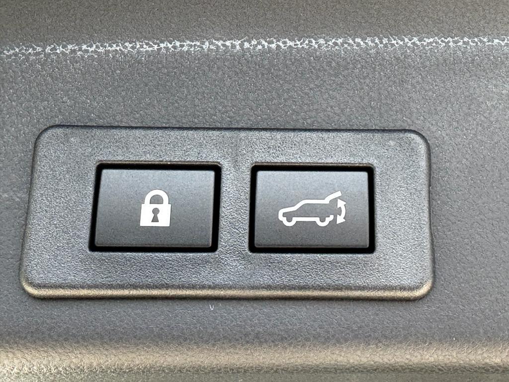 new 2025 Subaru Ascent car, priced at $54,321