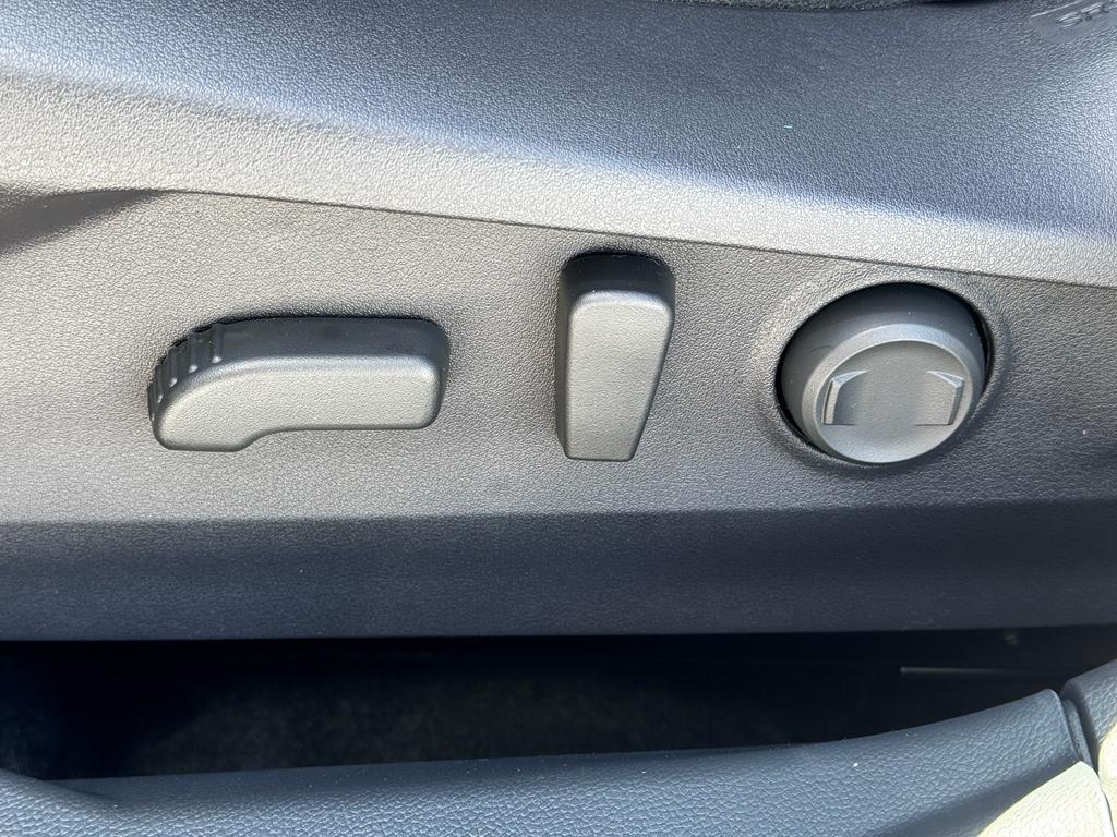 new 2025 Subaru Outback car, priced at $40,554