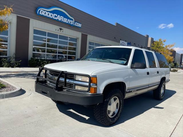 used 1999 Chevrolet Suburban car, priced at $9,950