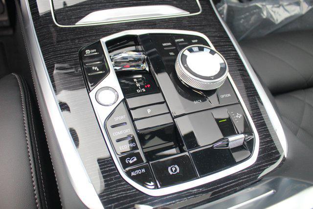 new 2026 BMW X7 car, priced at $96,535