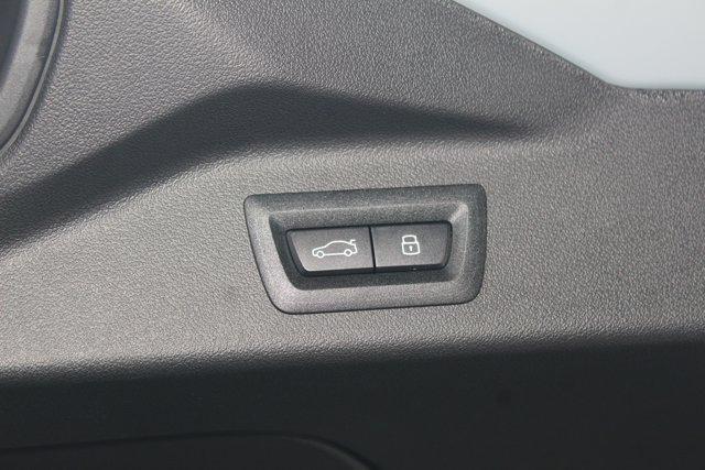 new 2026 BMW X7 car, priced at $96,535