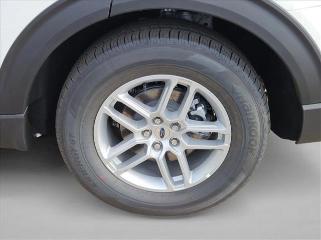 new 2025 Ford Explorer car, priced at $36,338