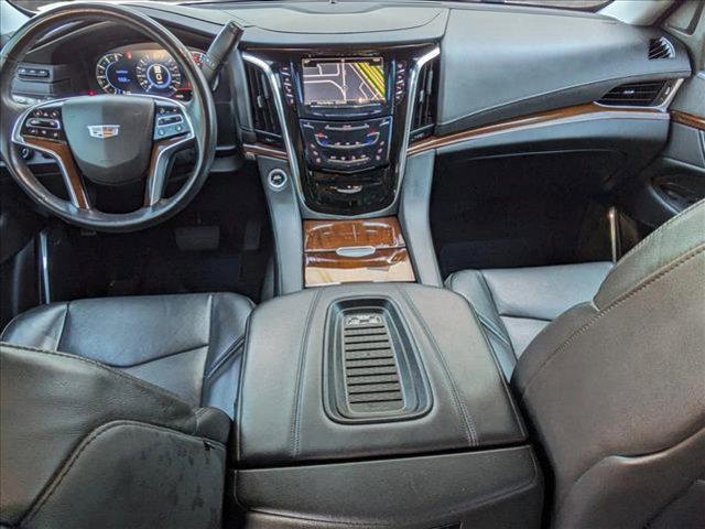 used 2020 Cadillac Escalade car, priced at $40,998