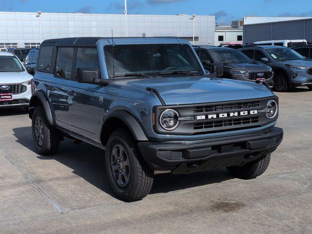 new 2025 Ford Bronco car, priced at $43,872