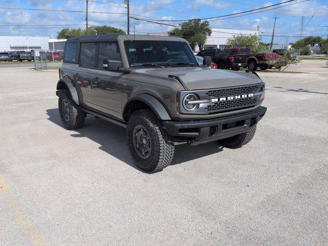 new 2025 Ford Bronco car, priced at $65,585