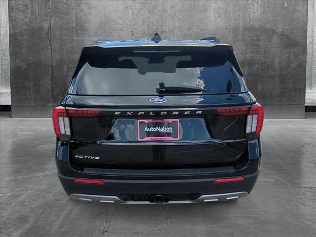 new 2025 Ford Explorer car, priced at $39,358