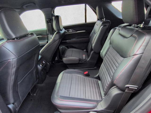 new 2025 Ford Explorer car, priced at $43,692