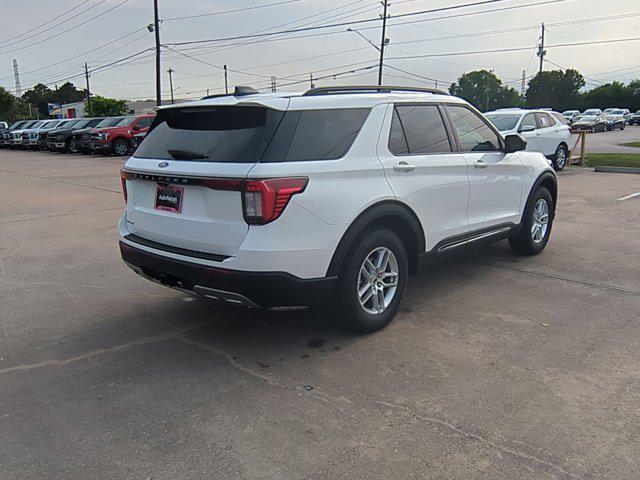 new 2025 Ford Explorer car, priced at $40,557