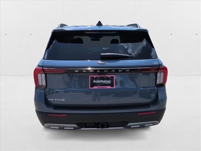 new 2025 Ford Explorer car, priced at $38,781