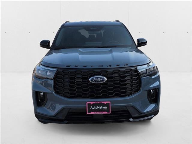 new 2025 Ford Explorer car, priced at $42,731