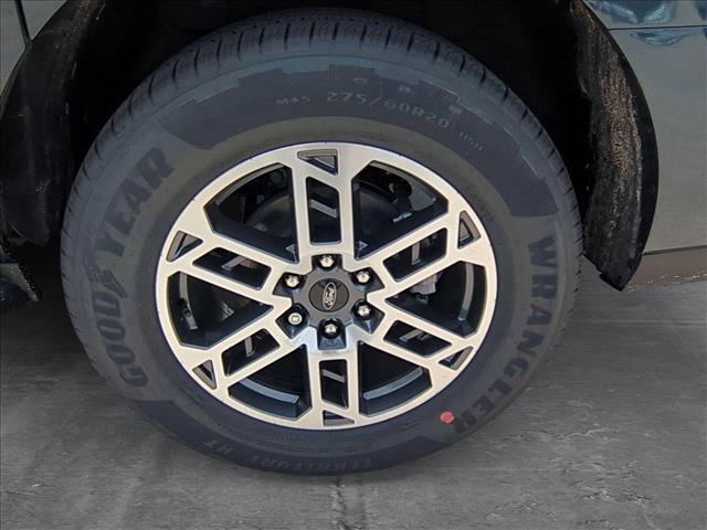 new 2025 Ford Expedition Max car, priced at $64,695