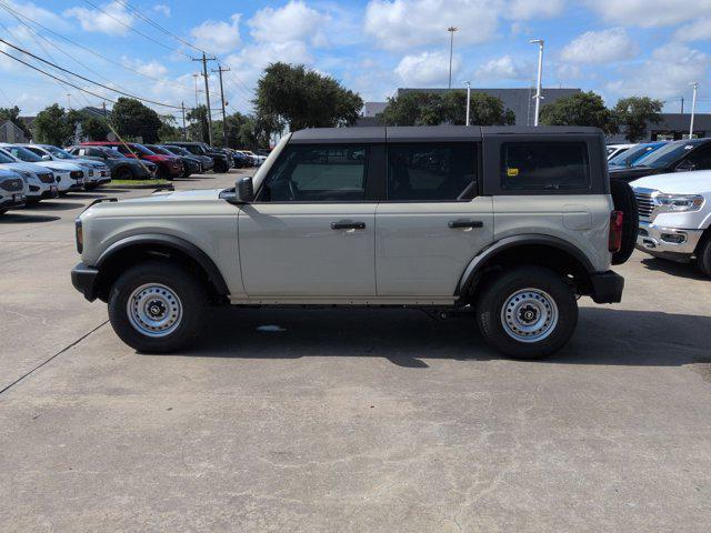 new 2025 Ford Bronco car, priced at $44,332