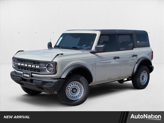 new 2025 Ford Bronco car, priced at $44,332