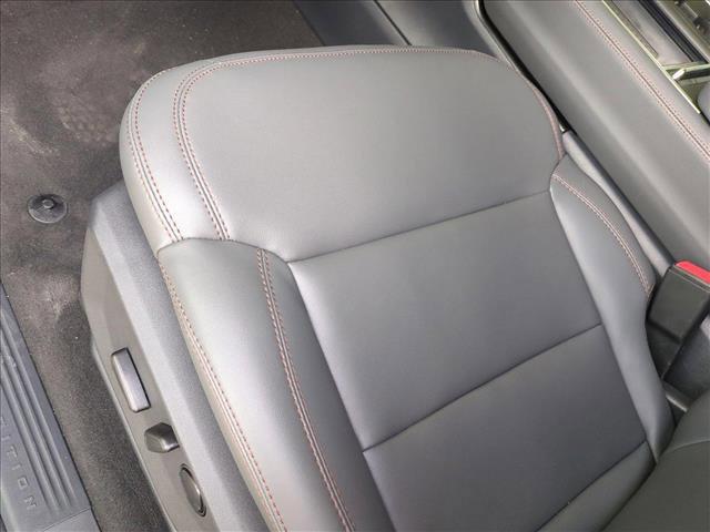 new 2025 Ford Expedition Max car, priced at $64,395