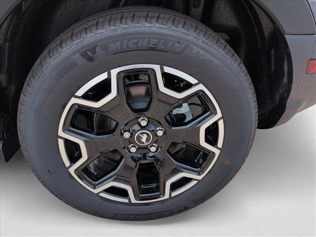 new 2025 Ford Bronco Sport car, priced at $31,995