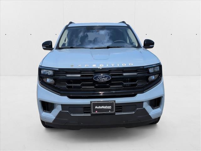 new 2025 Ford Expedition car, priced at $68,507