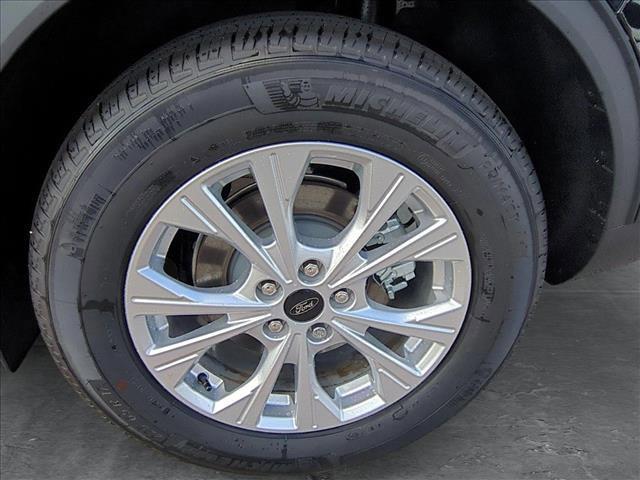 new 2025 Ford Escape car, priced at $28,009