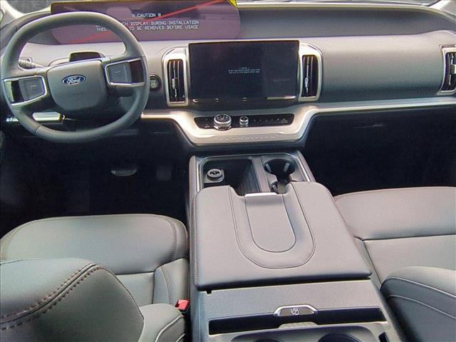 new 2025 Ford Expedition car, priced at $62,995