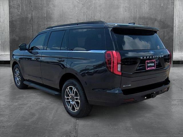 new 2025 Ford Expedition car, priced at $62,995