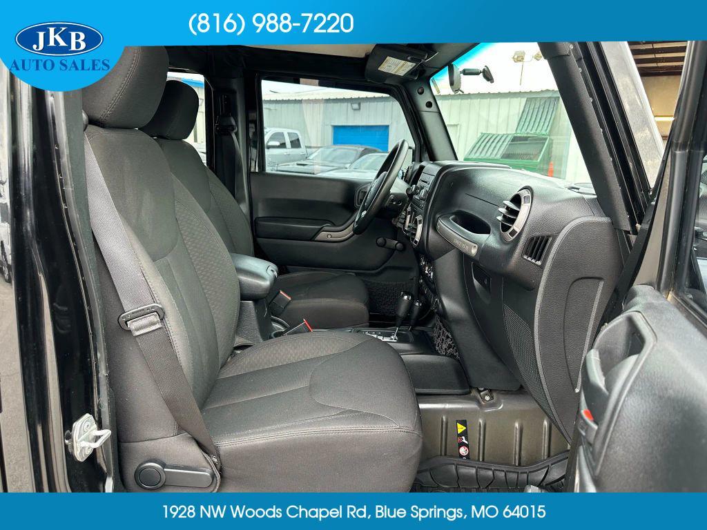 used 2016 Jeep Wrangler Unlimited car, priced at $18,692