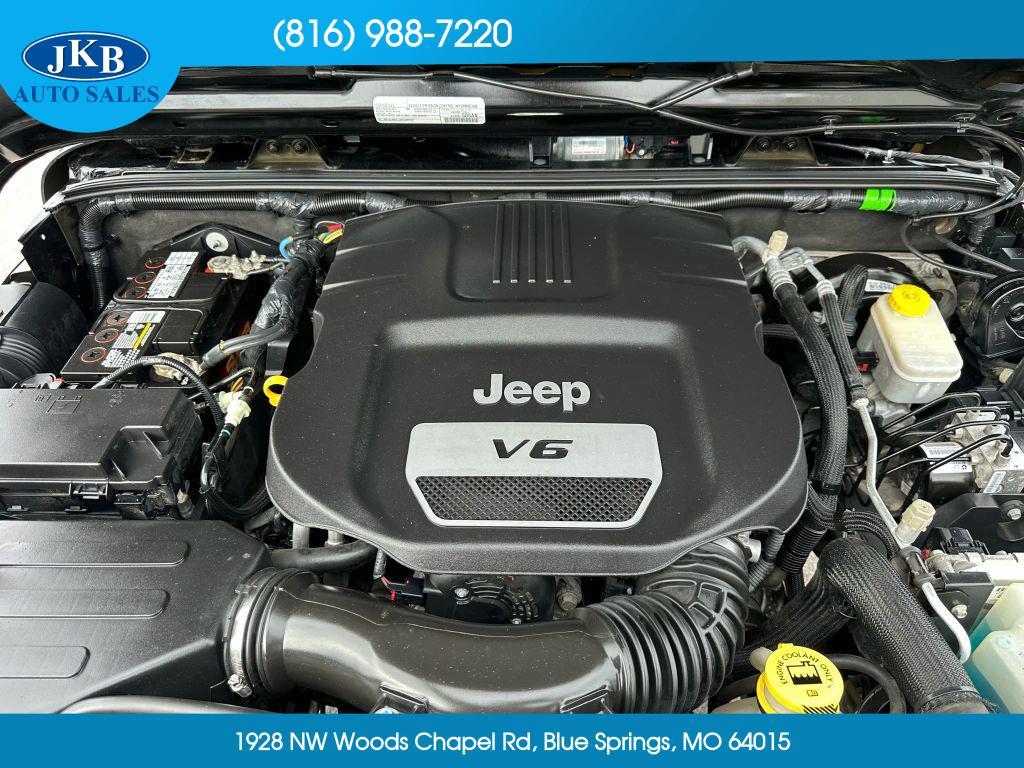 used 2016 Jeep Wrangler Unlimited car, priced at $18,692