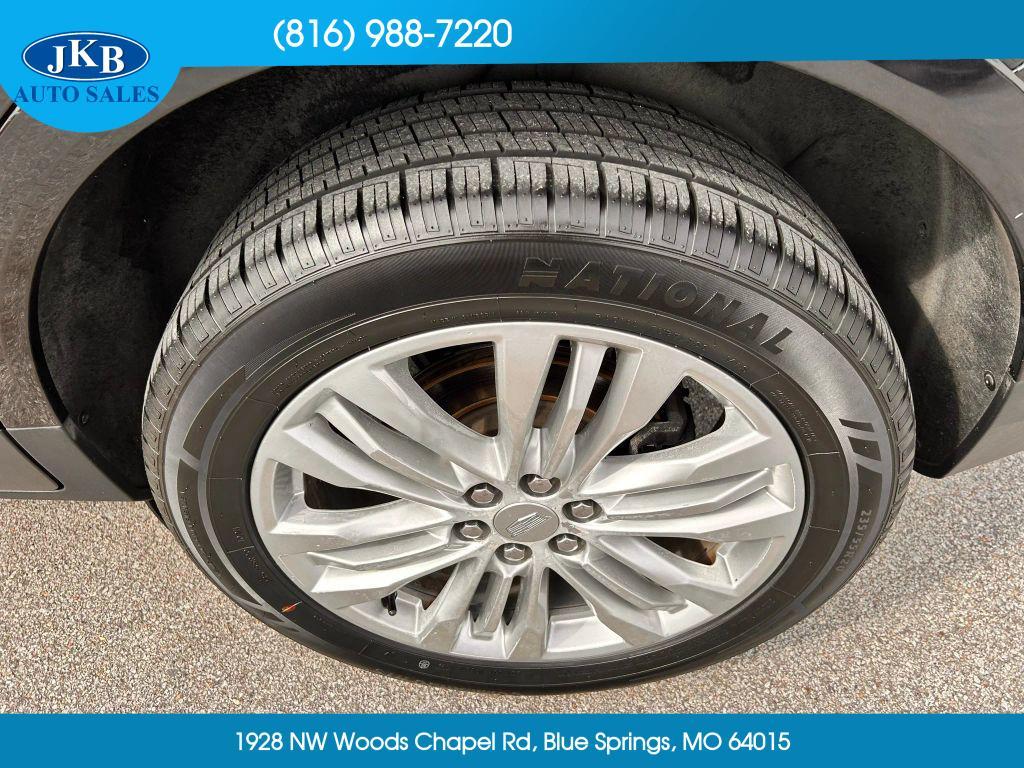 used 2018 Cadillac XT5 car, priced at $15,495