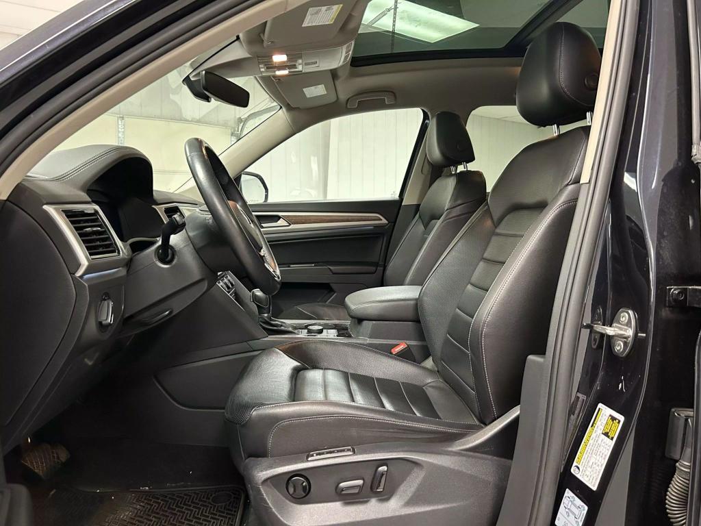 used 2018 Volkswagen Atlas car, priced at $17,450